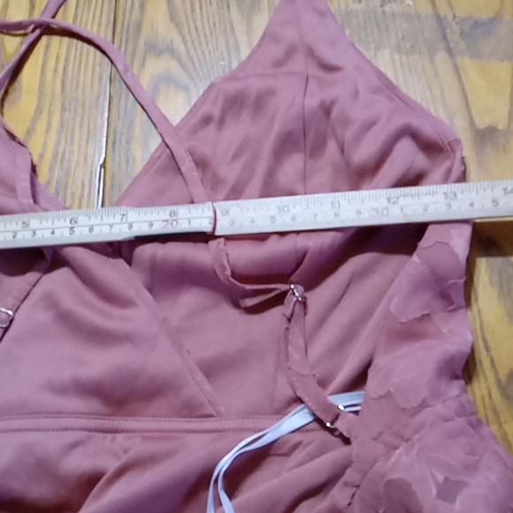 Lulu's Dress Womens MEDIUM New Summer Party DARK MAUVE BLUSH BROWN Open Back - Picture 4 of 5